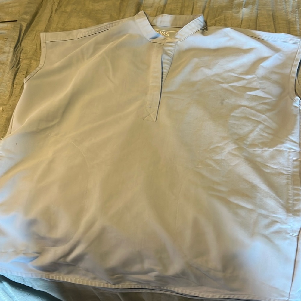 Figs Rafella top
